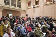 1_crowd1